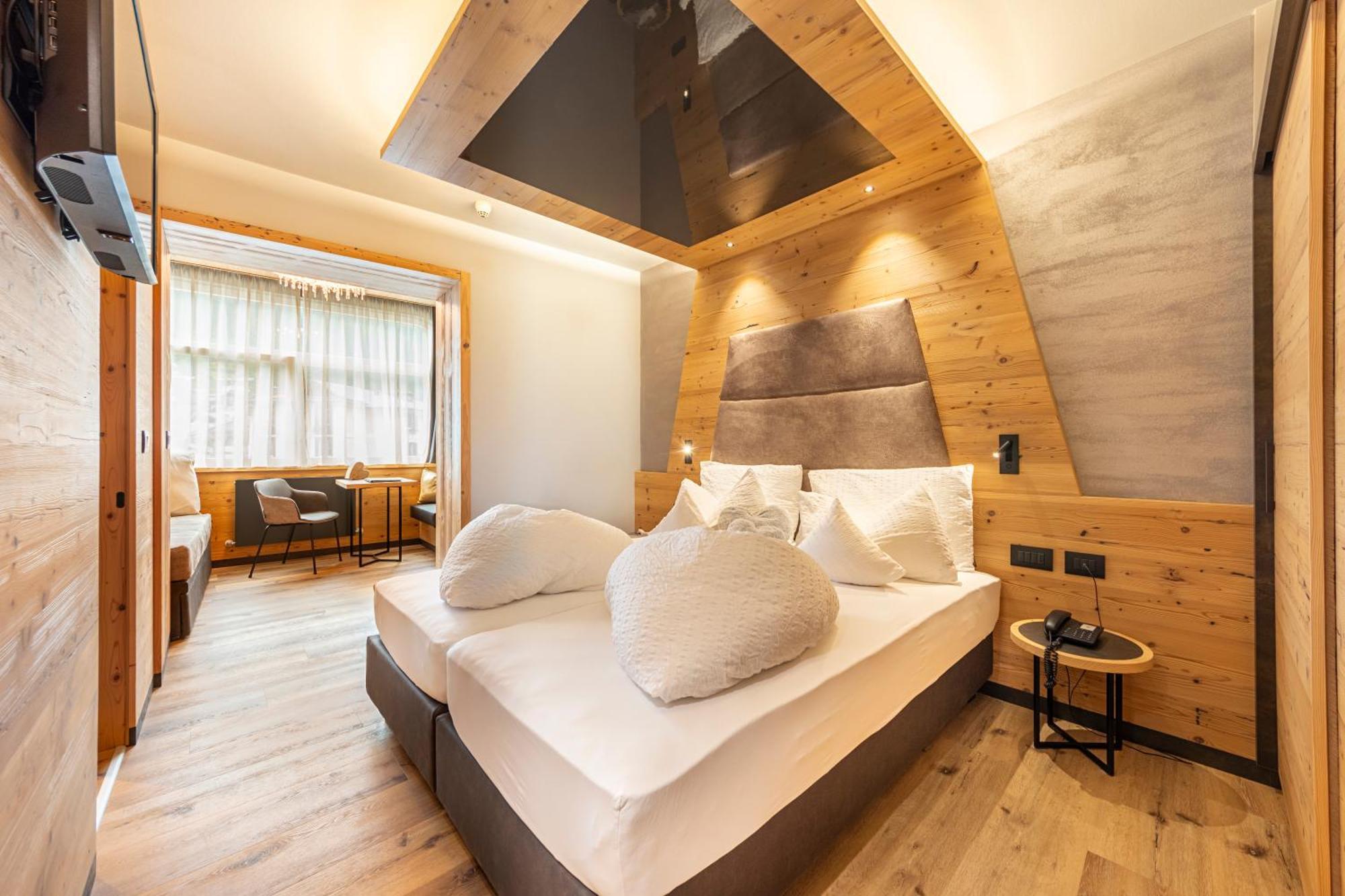 Hotel Faloria Моэна Экстерьер фото