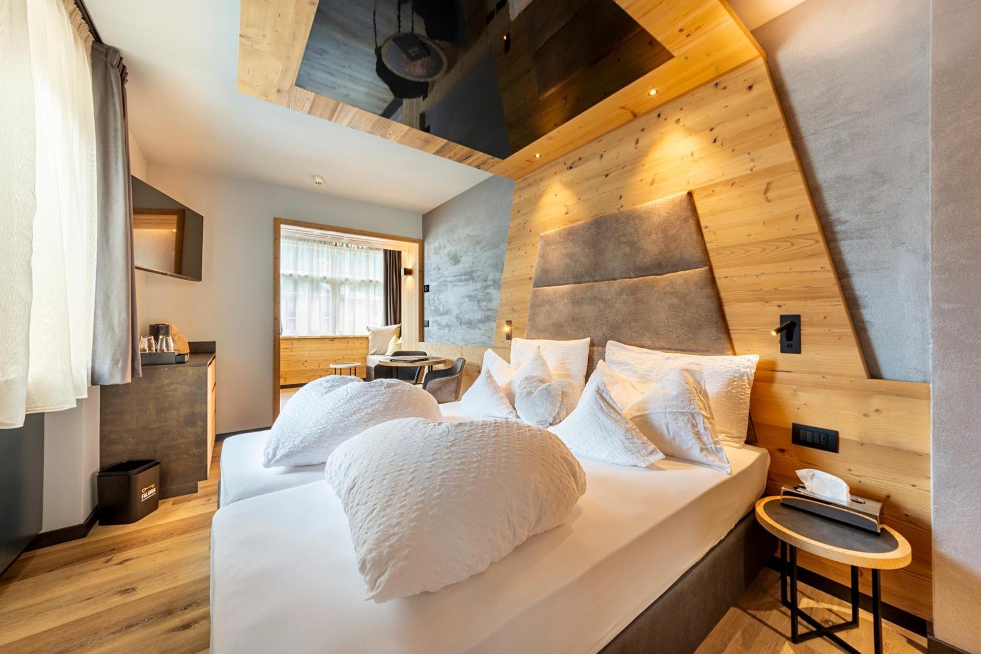 Hotel Faloria Моэна Экстерьер фото